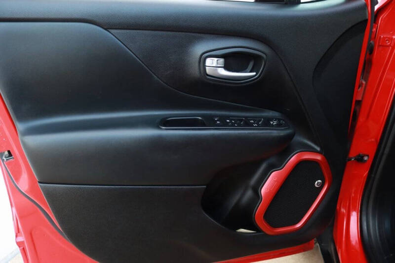 2017 Jeep Renegade Trailhawk