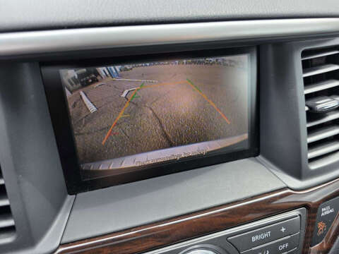 2014 Nissan Pathfinder SL