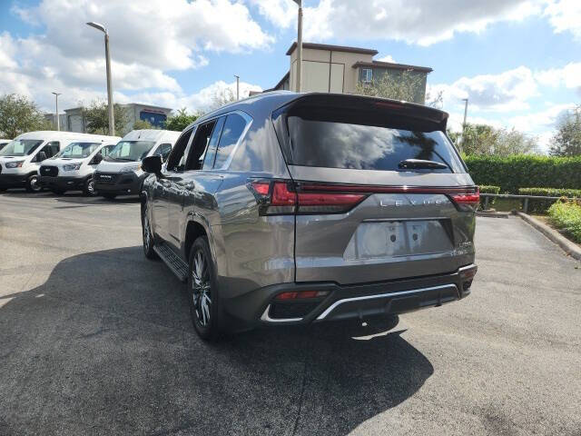 2023 Lexus LX 600 F SPORT Handling
