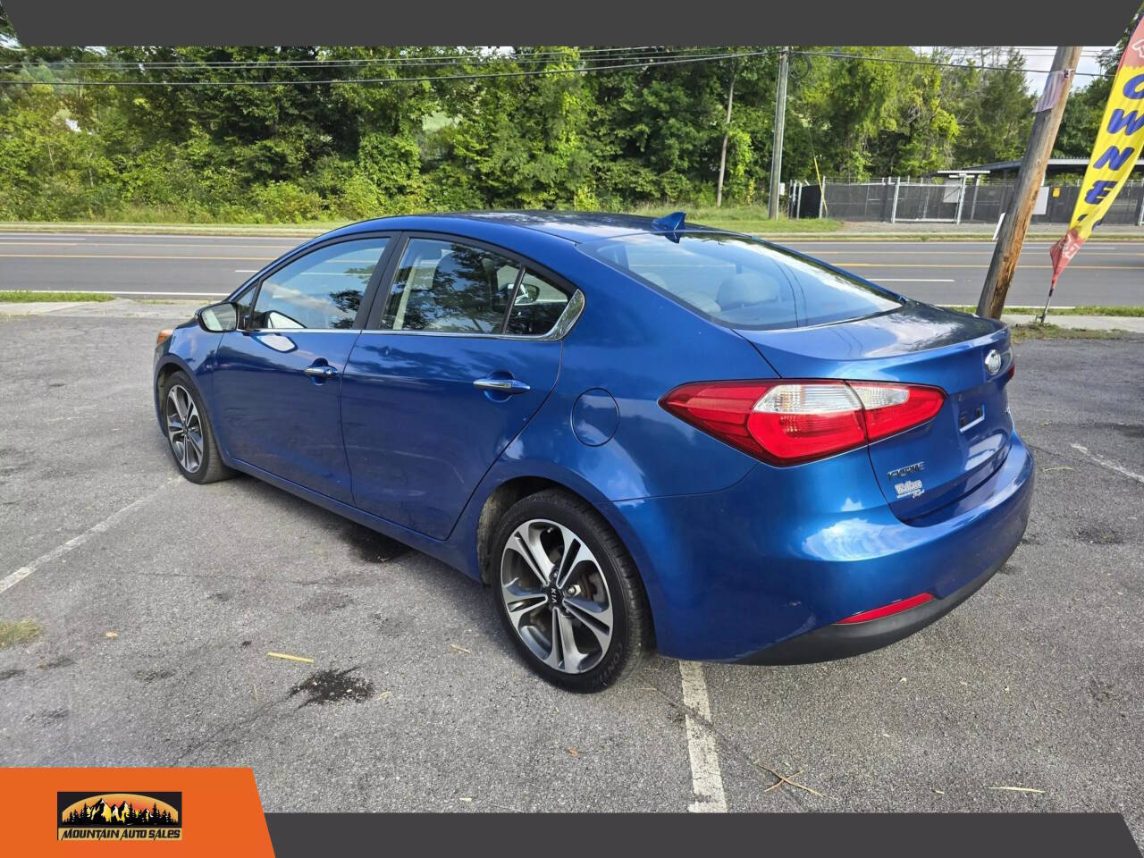 2014 Kia Forte for sale at Mountain Auto Sales in Elizabethton, TN