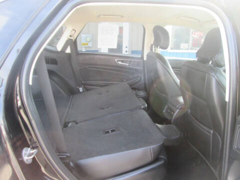 2019 Ford Edge Titanium