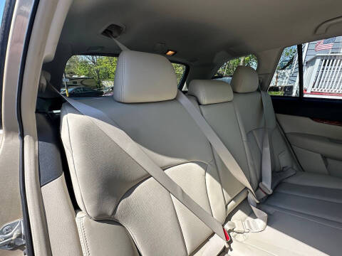 2010 Subaru Outback 2.5i Limited