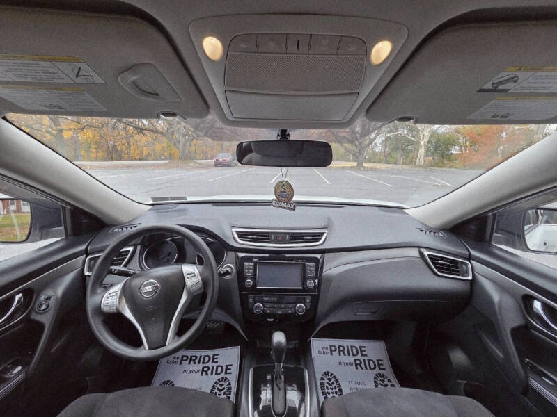 2015 Nissan Rogue SV