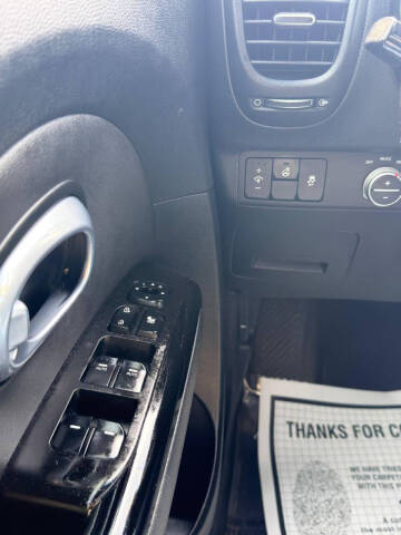 2014 Kia Soul +