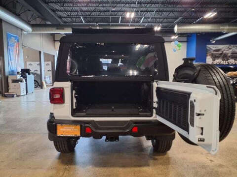 2024 Jeep Wrangler Sahara