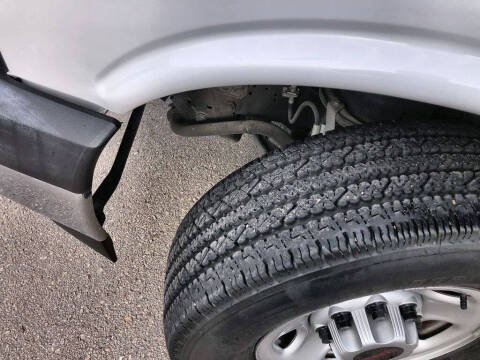 2024 GMC Savana 2500