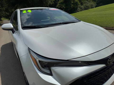 2024 Toyota Corolla Hatchback SE