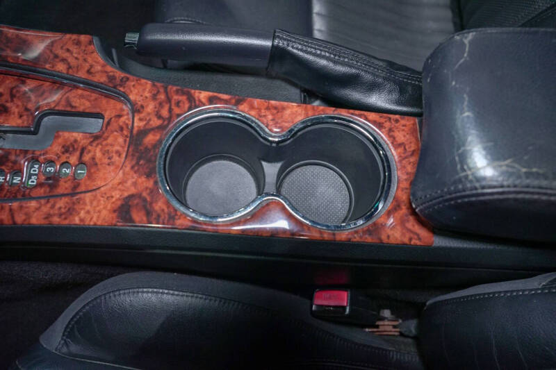 2004 Ford Thunderbird Deluxe