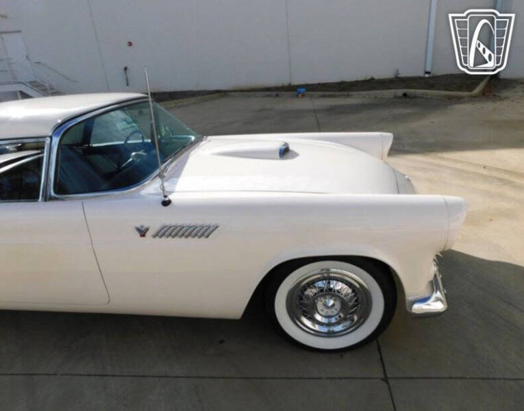 1955 Ford Thunderbird
