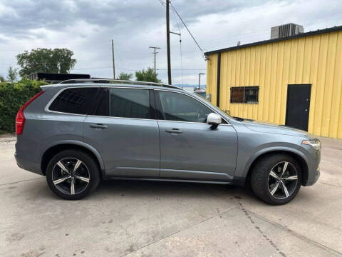 2019 Volvo XC90 T6 R-Design