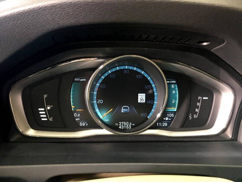 2015 Volvo S60 T5 Drive-E Platinum