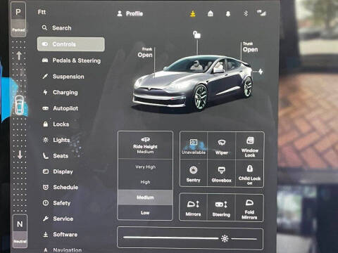 2021 Tesla Model S Plaid