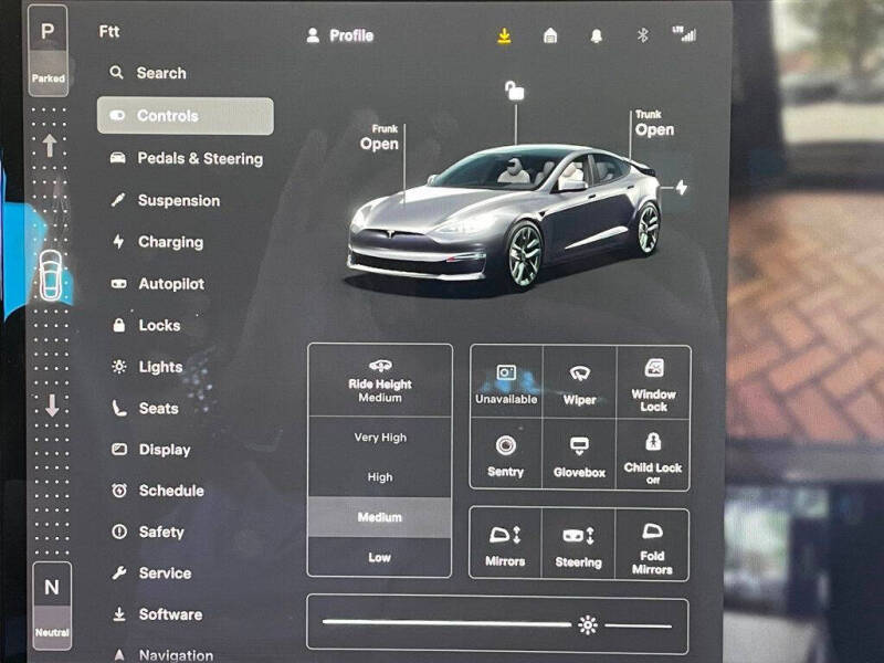 2021 Tesla Model S Plaid