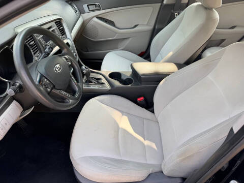 2012 Kia Optima LX