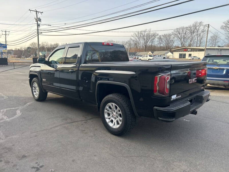 2017 GMC Sierra 1500 SLT