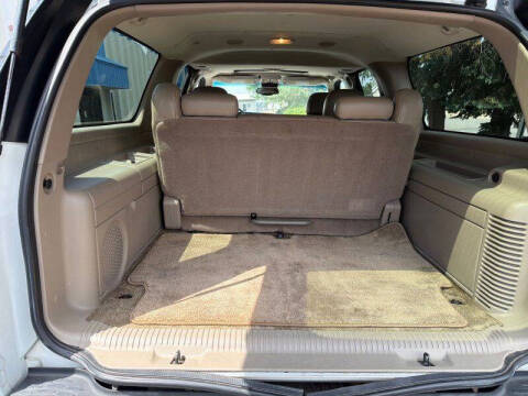 2003 GMC Yukon XL Denali