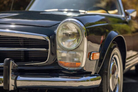 1969 Mercedes-Benz 280-Class