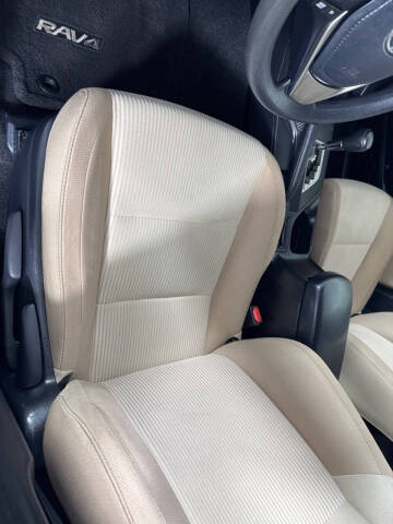 2013 Toyota RAV4 XLE