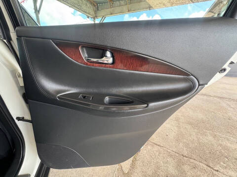 2016 Infiniti QX50