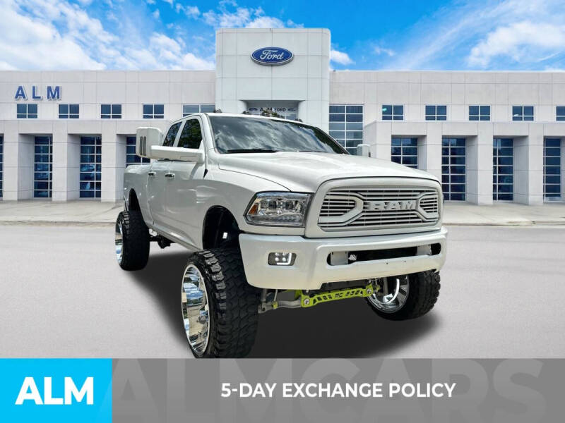 2017 RAM 1500 SLT
