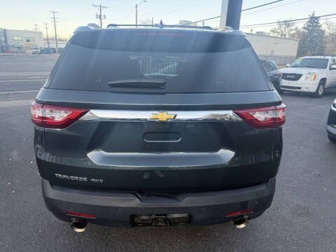 2018 Chevrolet Traverse LT Cloth