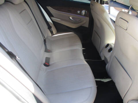 2018 Mercedes-Benz E-Class E 300