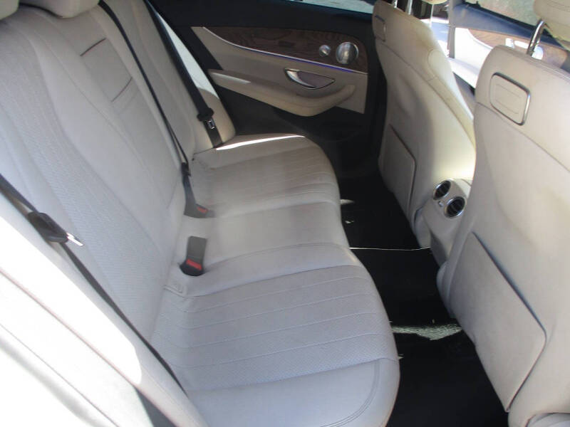 2018 Mercedes-Benz E-Class E 300