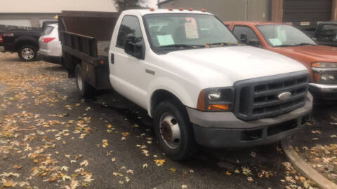 2005 Ford F-350 Super Duty for sale at Scott Sales & Service LLC in Brownstown IN
