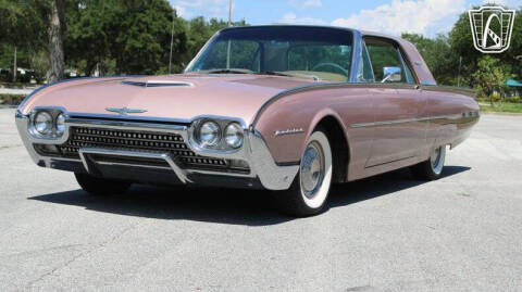 1962 Ford Thunderbird
