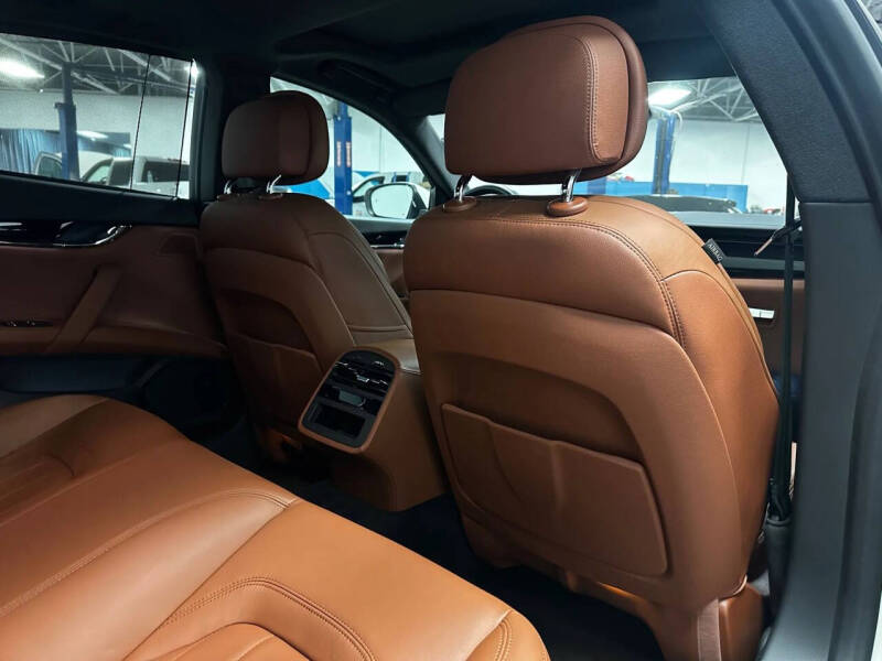 2022 Maserati Quattroporte Modena Q4