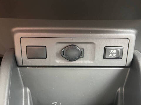 2012 Toyota Prius v Two