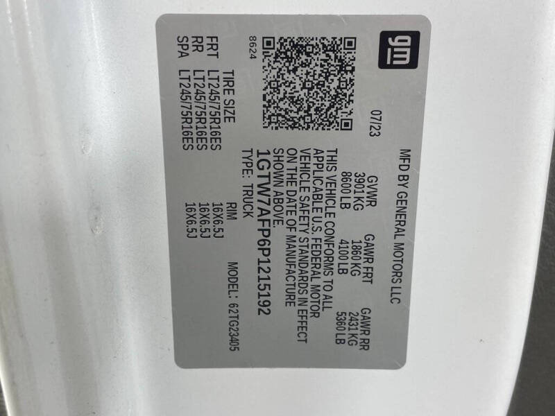 2023 GMC Savana 2500