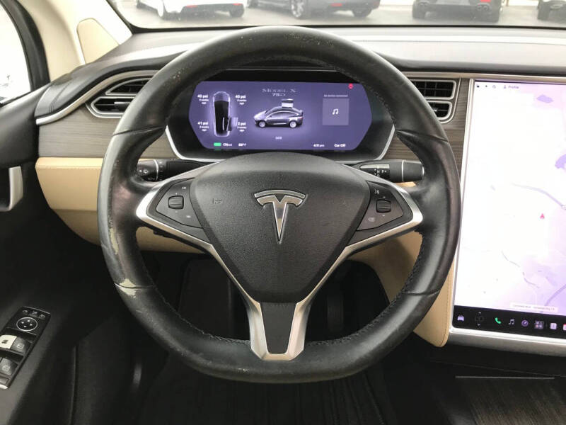 2016 Tesla Model X 75D