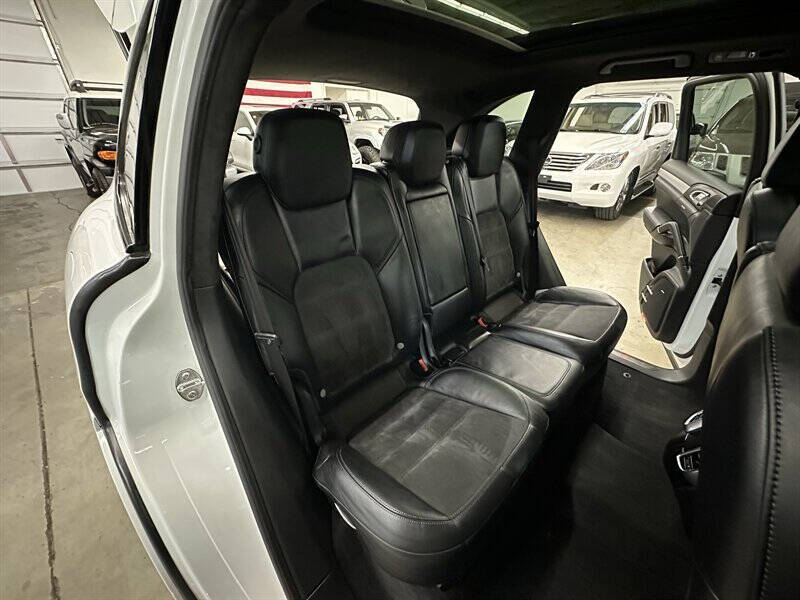 2013 Porsche Cayenne GTS