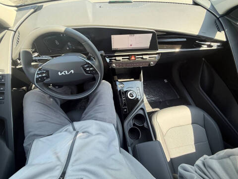 2025 Kia Niro Plug-In Hybrid EX