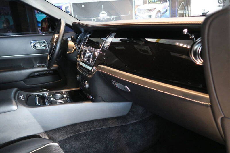 2017 Rolls-Royce Dawn