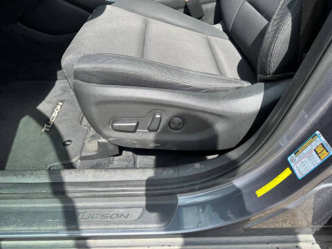 2017 Hyundai Tucson SE