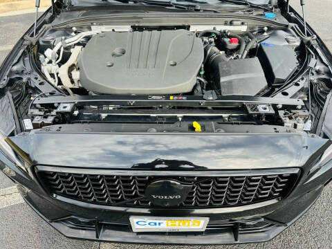 2023 Volvo S60 B5 Ultimate Black Edition