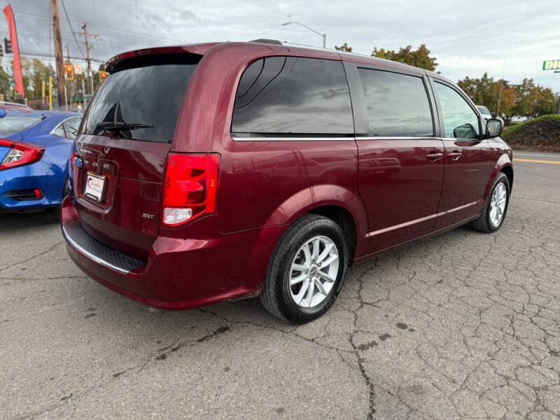 2020 Dodge Grand Caravan SXT