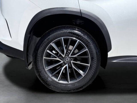 2024 Lexus NX 350h Premium