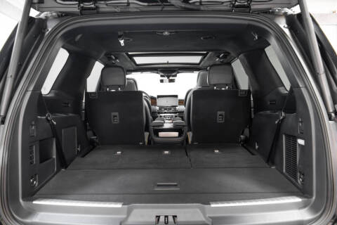 2022 Lincoln Navigator Black Label