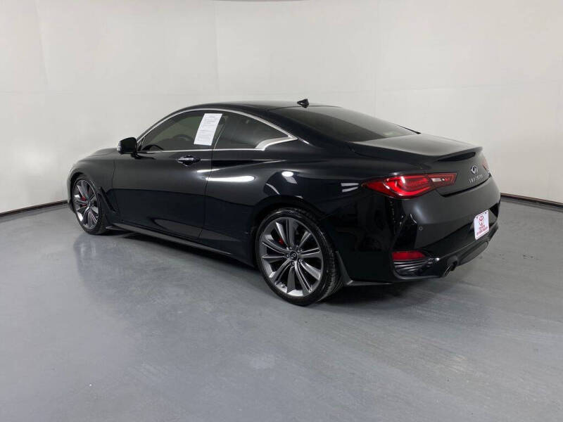2021 Infiniti Q60 Red Sport 400