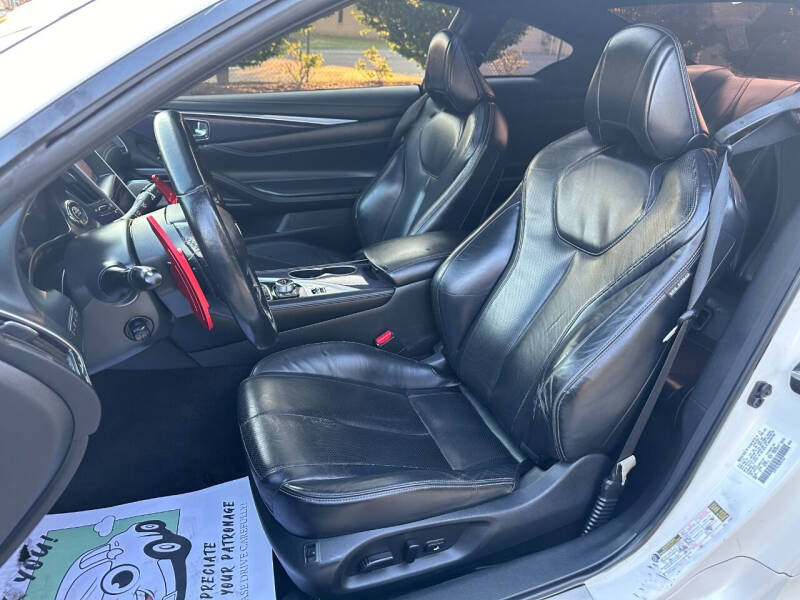 2017 Infiniti Q60 Red Sport 400