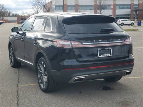 2022 Lincoln Nautilus Reserve