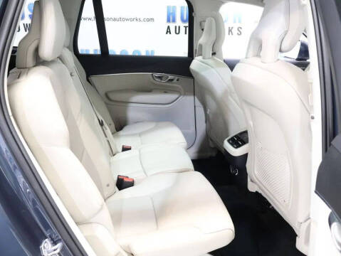 2020 Volvo XC90