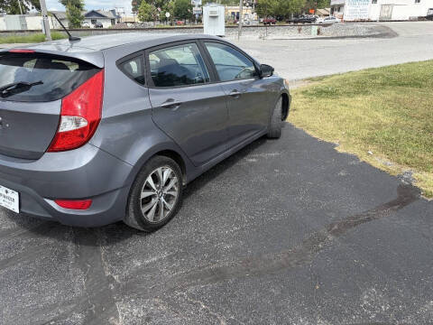 2017 Hyundai Accent SE
