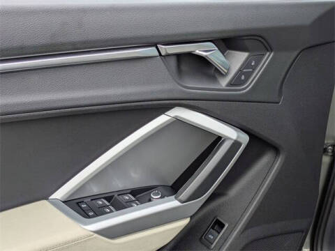 2020 Audi Q3 quattro Premium 45 TFSI