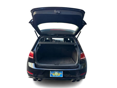 2018 Volkswagen Golf R 4Motion