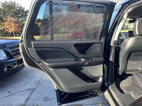 2023 Lincoln Aviator Livery