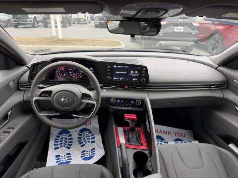 2022 Hyundai Elantra